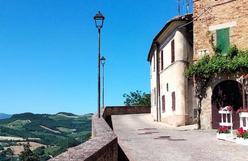 Fratte Rosa Apartment | Apartment in Fratte Rosa with Apennine Views