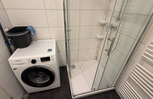 Region Hannover District Apartment | Apartment in Hannover-Airport! contactless check-in 4P