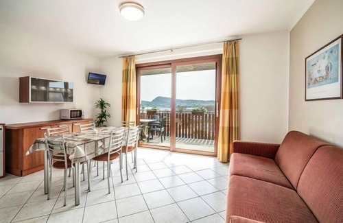 Manerba del Garda Apartment | Apartment in Manerba with barbecue