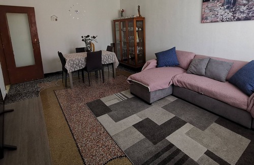 Nizza Monferrato Apartment | Apartment in the center