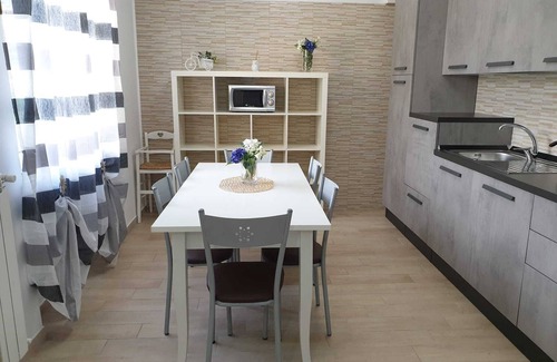 Sant'Antonio Abate Bed & Breakfast | Apartment in B&B with Private Pool in exclusive use