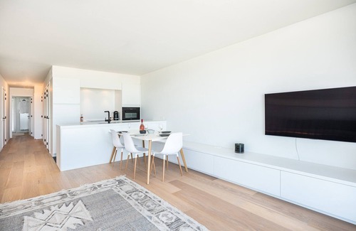 Koksijde-Bad Apartment | Apartment in Koksijde with Stunning Sea View