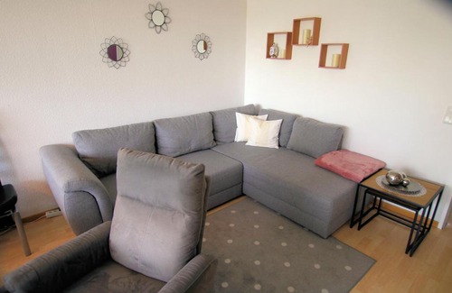 Kirchrode-Bemerode-Wulferode Apartment | Apartment in Kronsberg