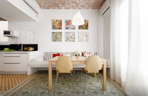La Sagrada Familia Apartment | Apartment in La Sagrada Familia, well connected. With AC and WiFi. Offer