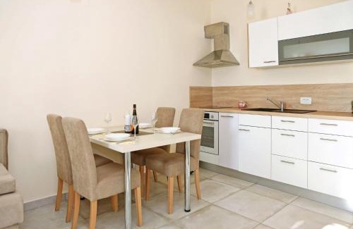Ljubac Apartment | Apartment in Ljubac near the Sea