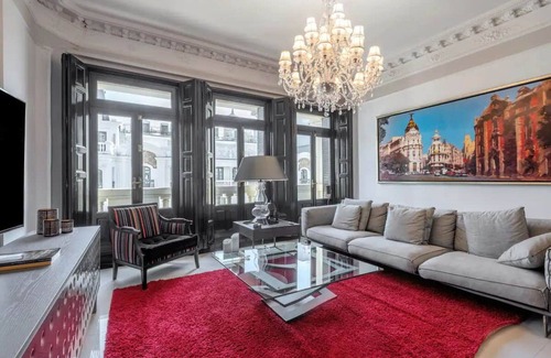 Cortes Apartment | Apartment in Madrid with 5 bedrooms sleeps 10