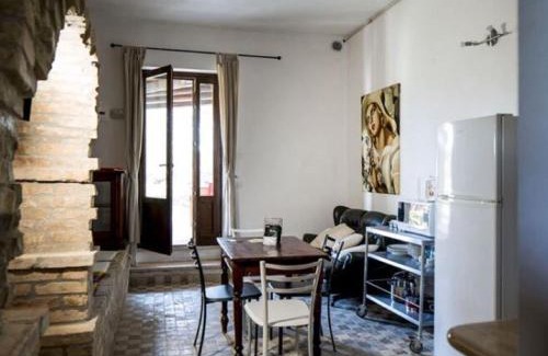 San Savino Apartment | Apartment in Marche near Sibillini Mountains