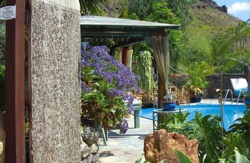 San Bartolome de Tirajana Apartment | Apartment in Maspalomas with communal pool