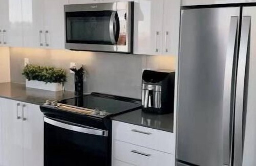 Sheridan Apartment | Apartment in Mississauga