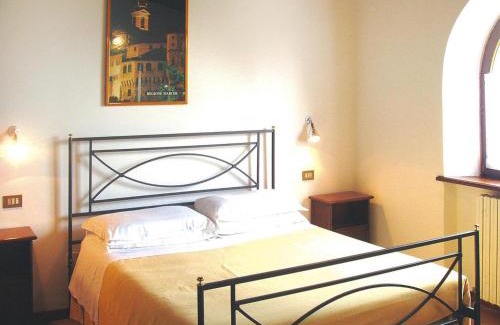 Montelparo Apartment | Apartment in Montelparo with Pool