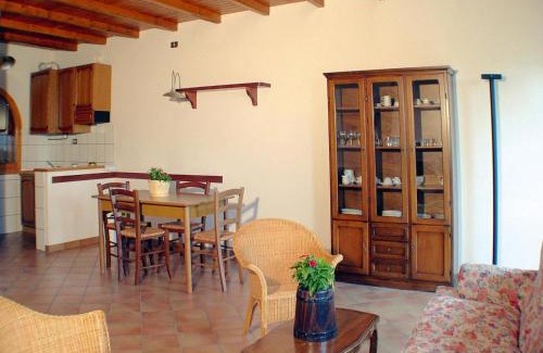 Montelparo Apartment | Apartment in Montelparo with Pool