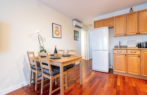 Marconi-Alexandra Apartment | Apartment in Montreal's Little Italy