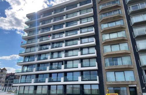 Nieuwpoort-aan-Zee Apartment | Apartment in Nieuwpoort near the Beach