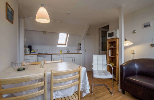Bergen aan Zee Apartment | Apartment in North Holland