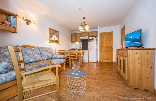 Orcieres-Merlette Apartment | Apartment in Orcières by Ski Slopes & Pool