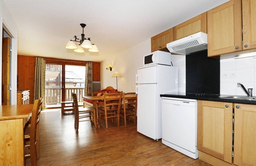 Orcieres-Merlette Apartment | Apartment in Orcières with Ski Slope Access