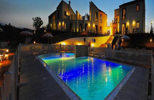 Pedaso Apartment | Apartment in Pedaso with Sea View & Pool