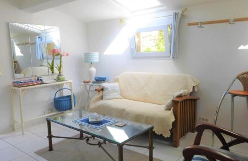 Pegomas House | Apartment in Pégomas with Private Pool