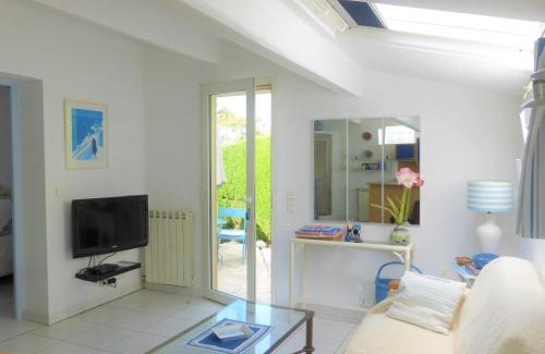 Pegomas House | Apartment in Pégomas with Private Pool