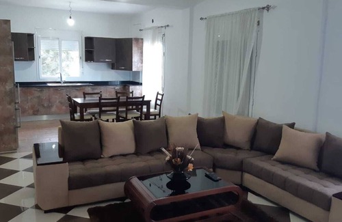 Algiers Apartment | Apartment in perfect condition sea view