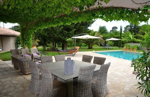 Mouans-Sartoux Apartment | Apartment in renovated contemporary villa, great location and quiet.