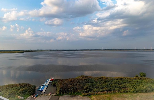 Trzebiatow Apartment | Apartment in Rogowo near Beach and Lake