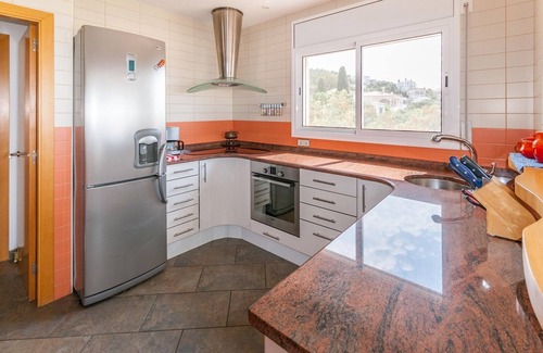 El Mas Fumats Apartment | Apartment in Roses with Private Pool & Garden