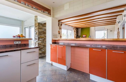 El Mas Fumats Apartment | Apartment in Roses with Private Pool & Garden