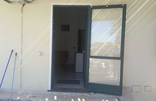 Sant'Anna Arresi House | Apartment in Sant'Anna Arresi, a few minutes drive from the beach