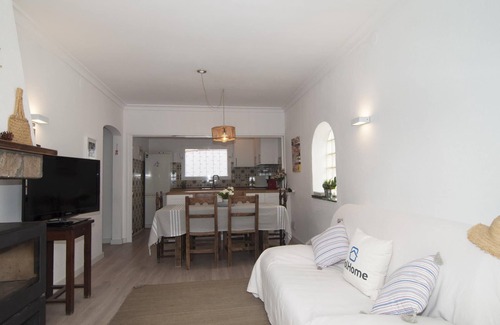 L'Escala Apartment | Apartment in Sant Marti d'Empúries 50 meters from the beach