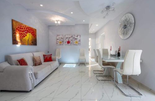 Qender Apartment | Apartment in Saranda