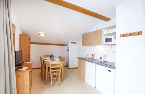 Bramans Apartment | Apartment in Termignon near Ski Slopes