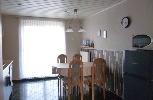 Schoenwoelkau Apartment | Apartment in the country, with pool, directly between Leipzig and the Düben Heath
