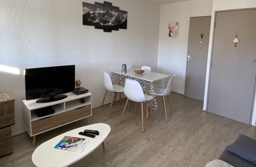 Lamoura Apartment | Apartment in the heart of Les Rousses Station (Skiing and hiking)
