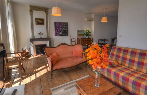 Riberac House | Apartment in the heart of Riberac, bright with covered terrace and private garden