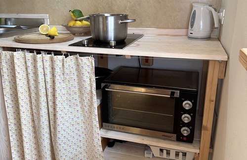 Barchi Apartment | Apartment in the newly built straw bale house Valle delle Rose -