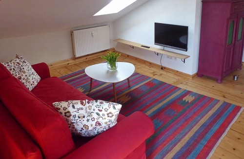 Lichtenwalde Apartment | Apartment in the "Villa Schweizerhaus" at the baroque castle Lichtenwalde