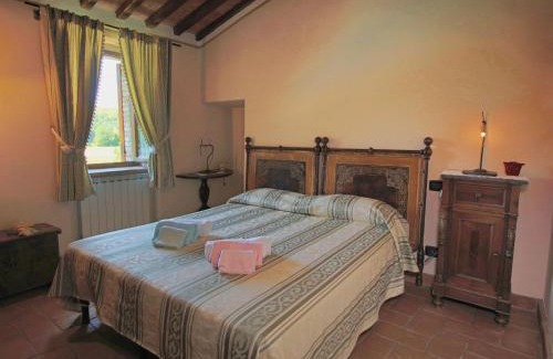 Todi Apartment | Apartment in Todi with Pool & History
