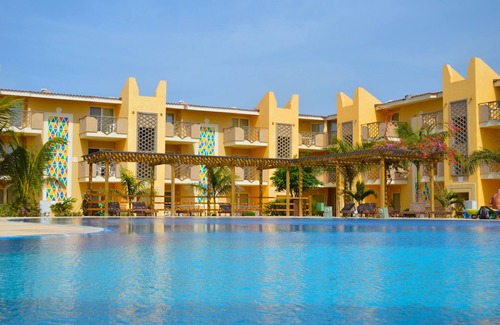 Santa Maria Apartment | Apartment | in Tropical Resort | pool | close to beach