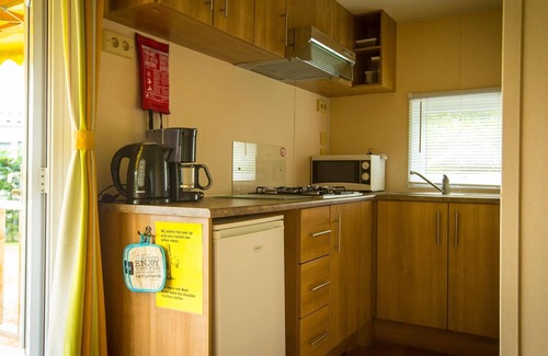 Udenhout House | Apartment in Utrecht Near Historic Windmill