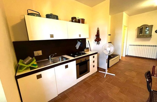 Bivio Pozzo Apartment | Apartment in villa with pool in the countryside with pets allowed