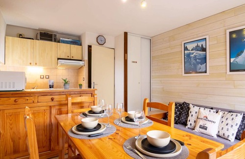 Vielle-Aure Apartment | Apartment in Vielle-Aure, 6 pers, near Saint Lary center, parking, free shuttle to ski lifts