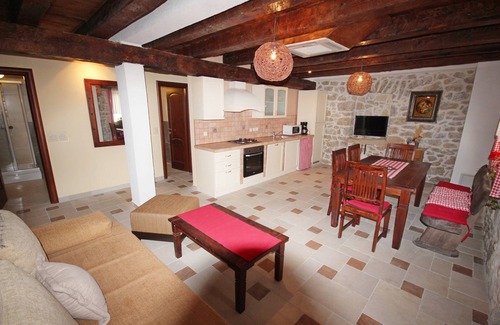 Ljubac Apartment | Apartment in Villa Rustica