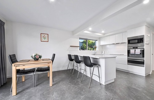 West Launceston Apartment | Apartment in West Launceston