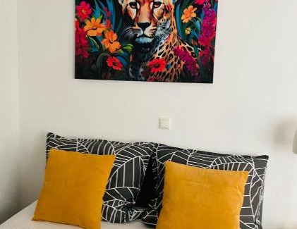 Oberhausen Apartment | Apartment in Zentrumsnähe NETFLIX SELF CHECK-IN