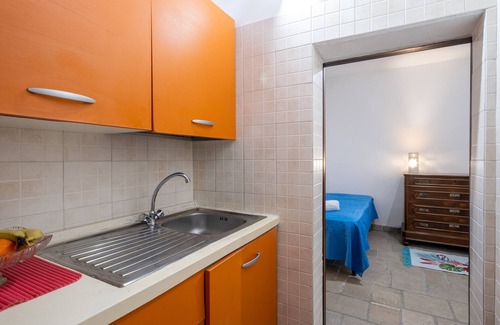 Centro Storico Apartment | Apartment 'Panaka - Bottega Dello Speziale' with Private Terrace and Air Conditioning