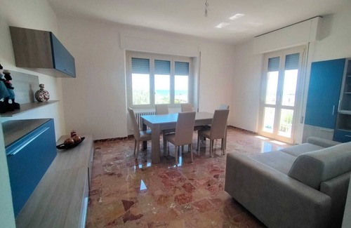 Francavilla al Mare Apartment | Apartment by the sea