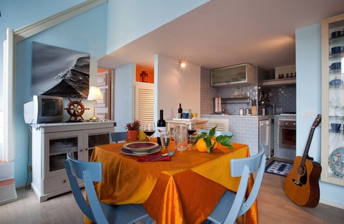 Elba Island Apartment | Apartment with terrace facing the sea