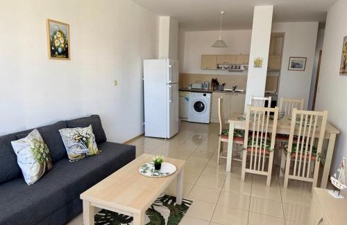 Osenovo Apartment | Apartment Joanne