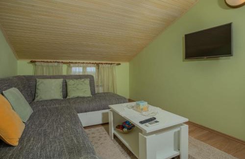 Brnobici Apartment | Apartment Jukić-4 by Interhome